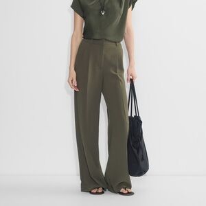 Aritzia The Effortless Pant Wider Crepette